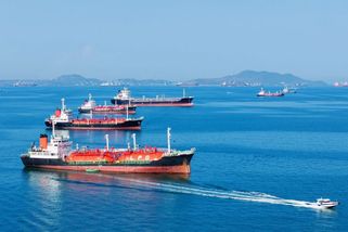 Trump spojencům: Běžte si vzít svou ropu. Musíte se naučit bojovat sami - Echo24.cz